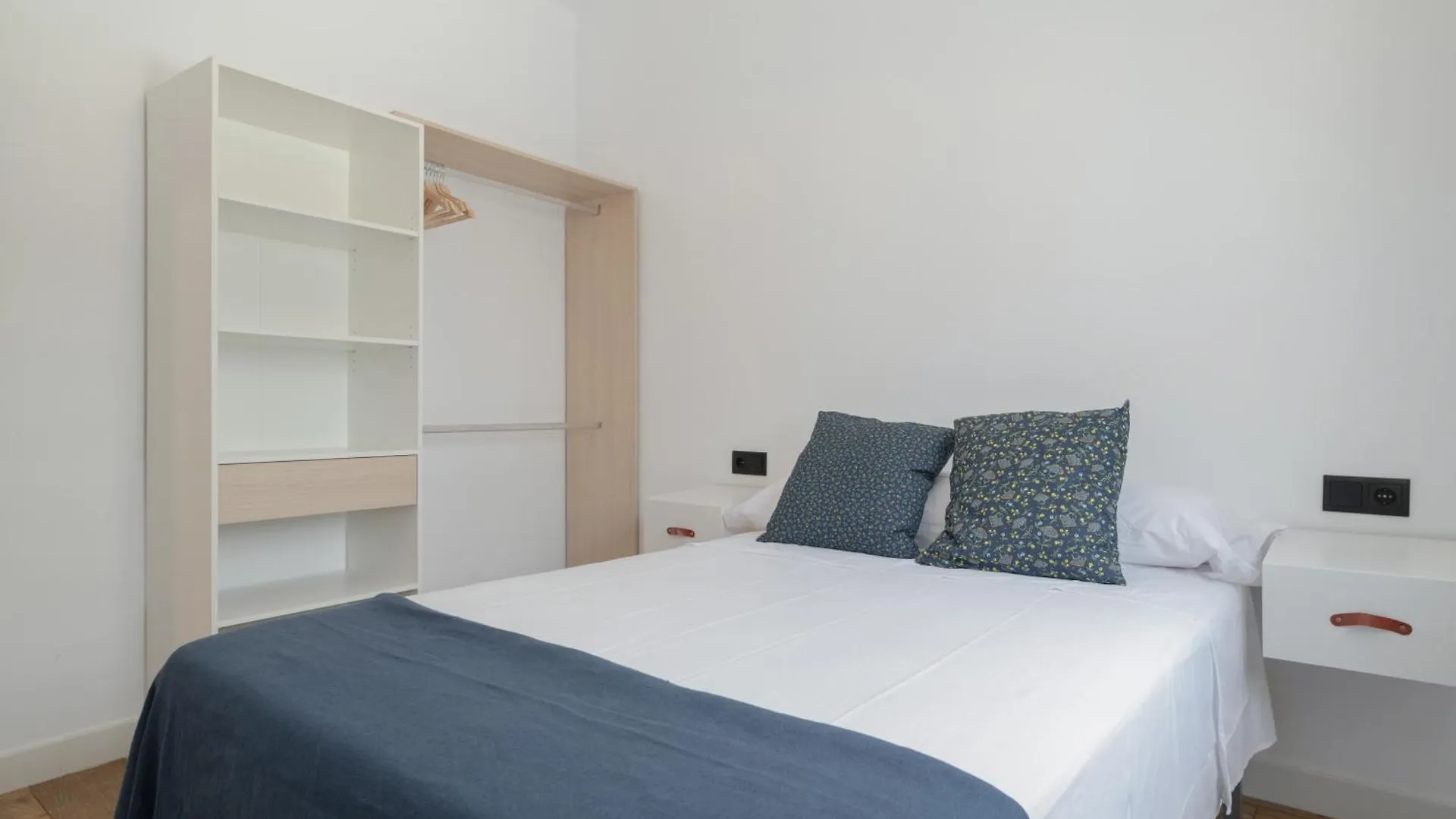 Apartamentos Habana 1 Barbate 0*,  Spain