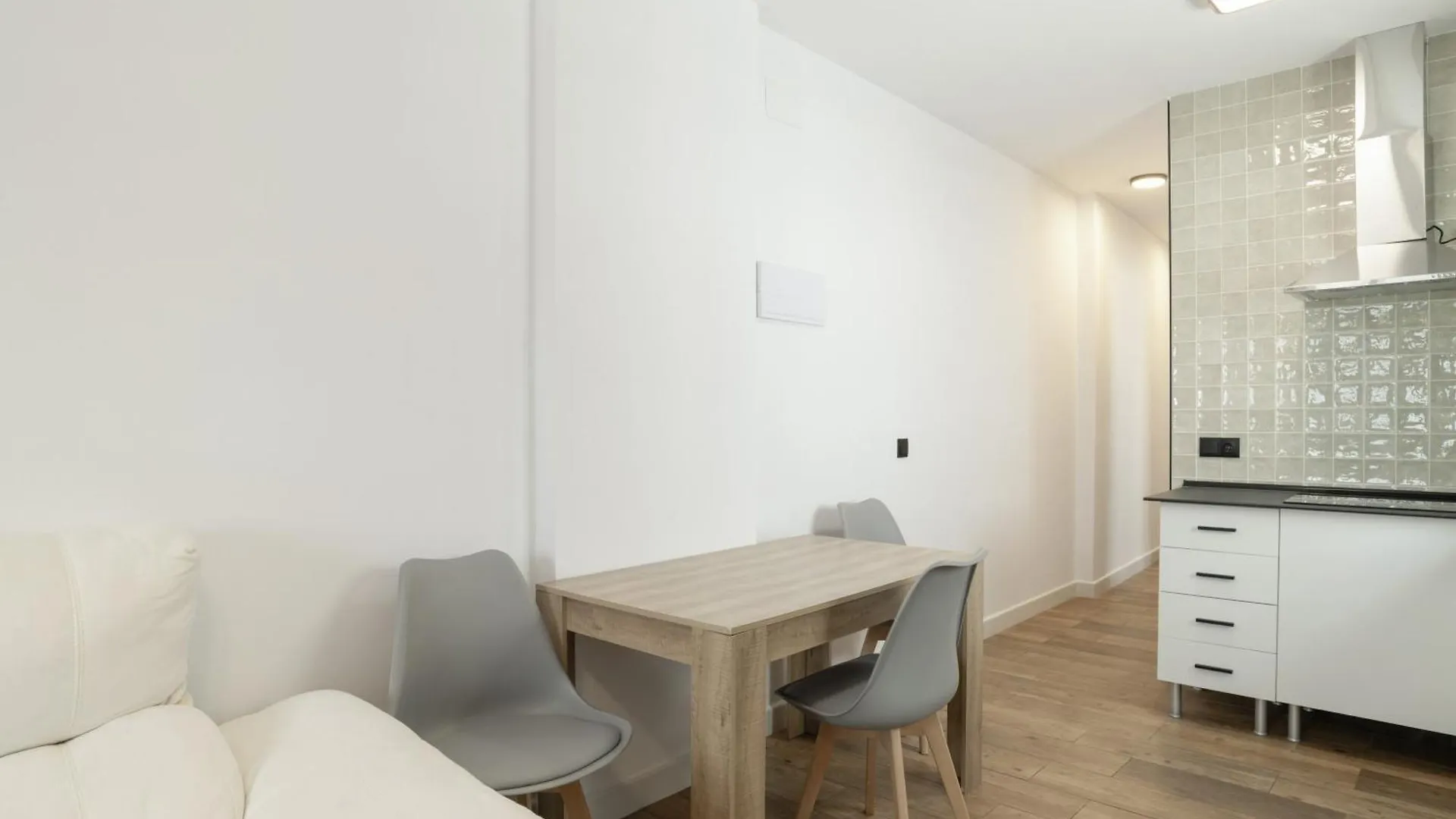 Apartamentos Habana 1 Barbate 0*,  Spagna
